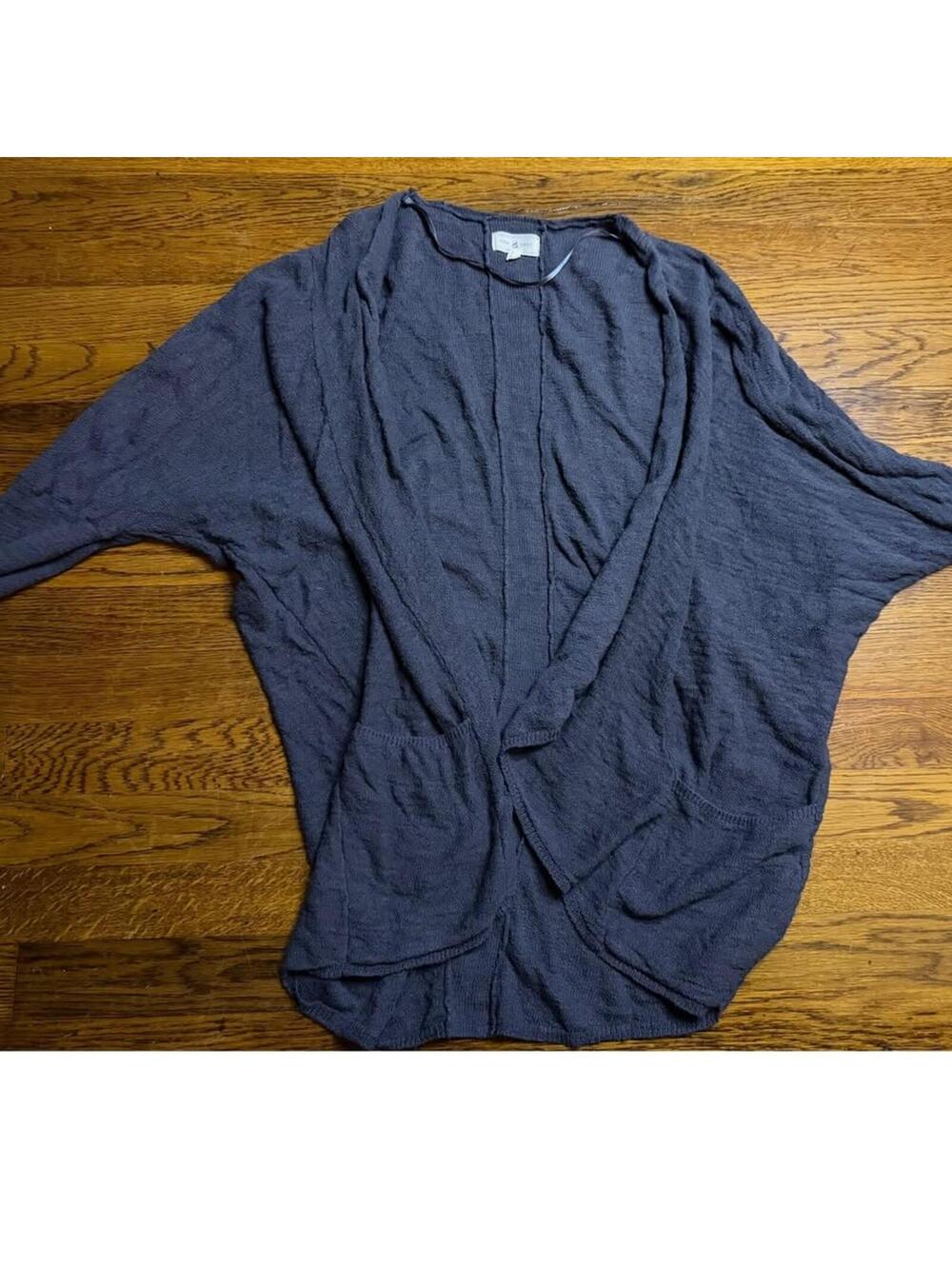 Lou Grey Lightweight Cardigan Gray 3/4 Sleeve Open Front M